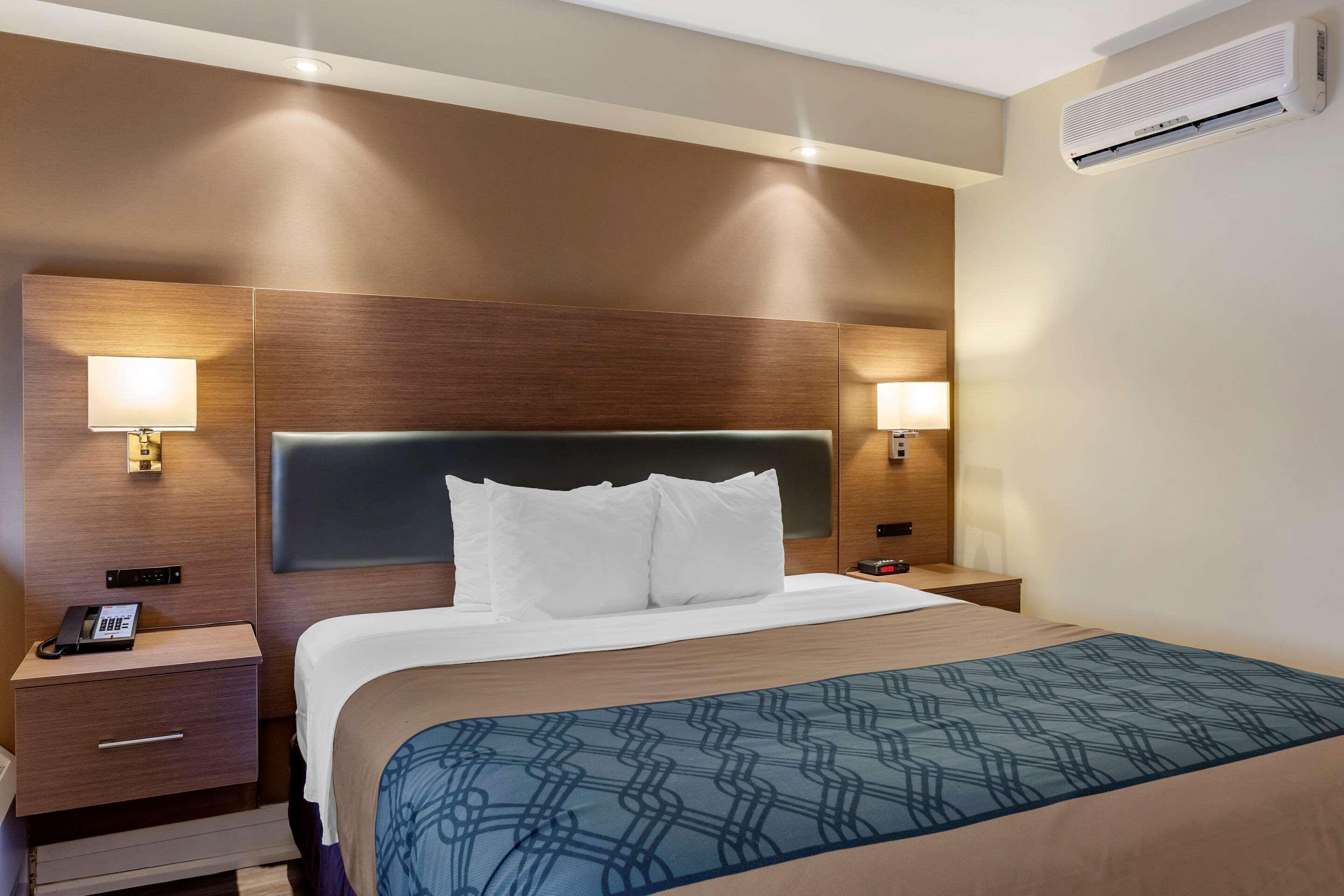 Econo Lodge Inn & Suites Downtown Toronto Eksteriør bilde