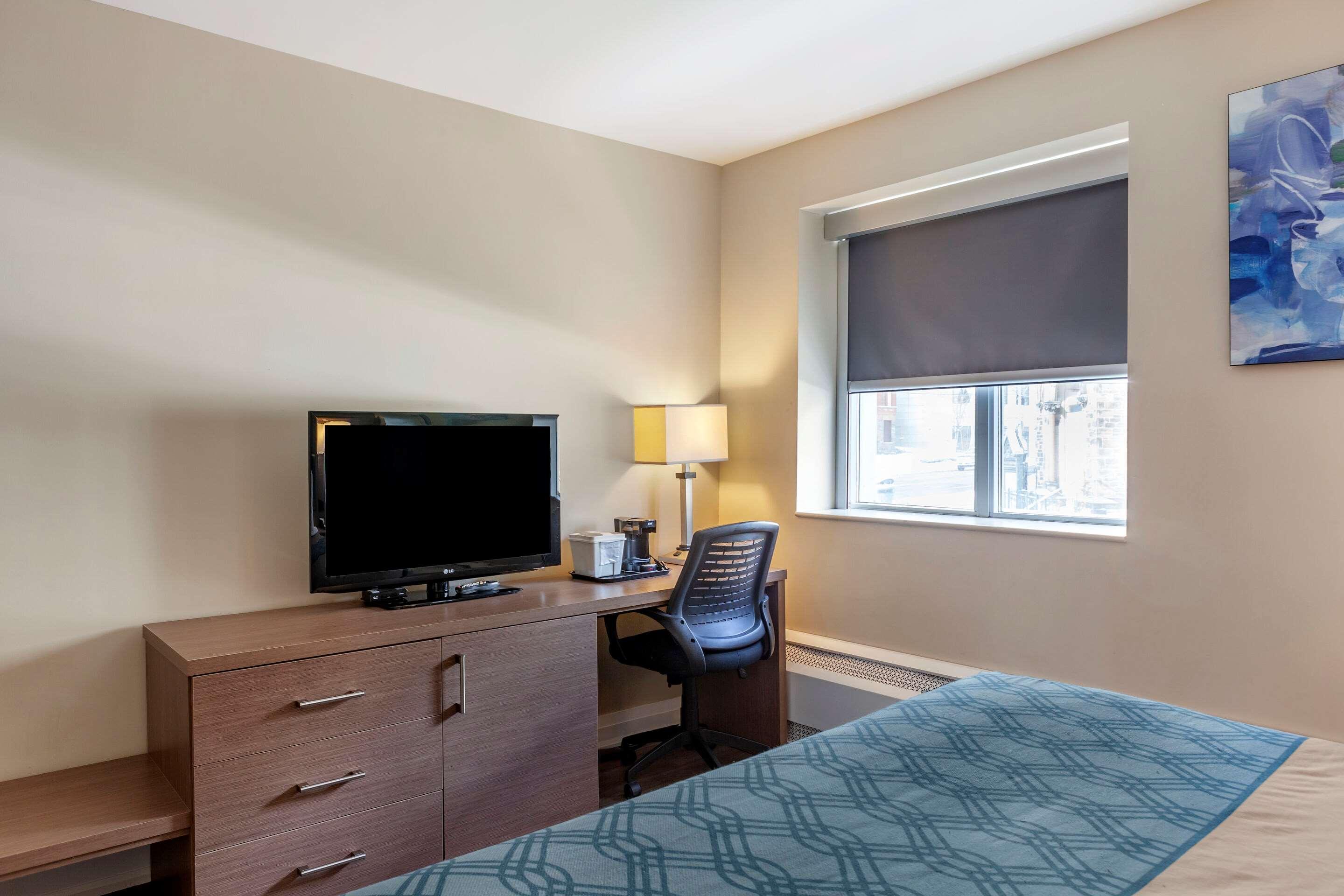 Econo Lodge Inn & Suites Downtown Toronto Eksteriør bilde