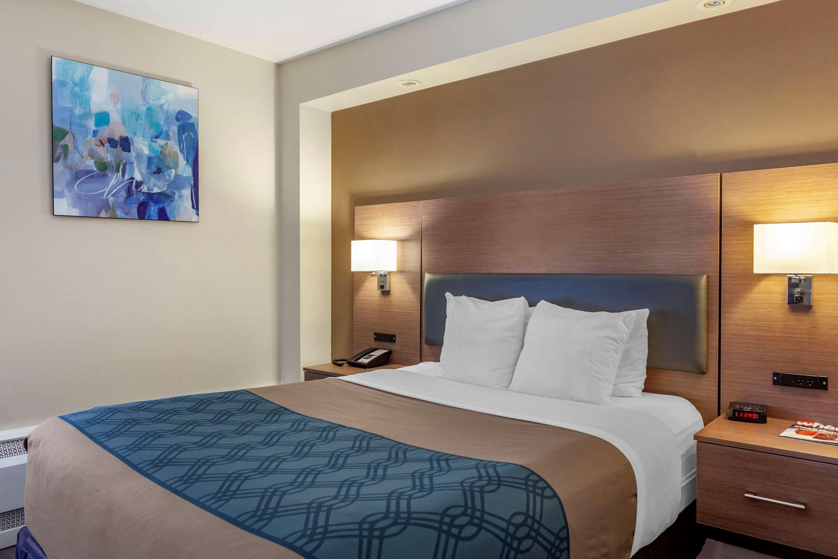 Econo Lodge Inn & Suites Downtown Toronto Eksteriør bilde
