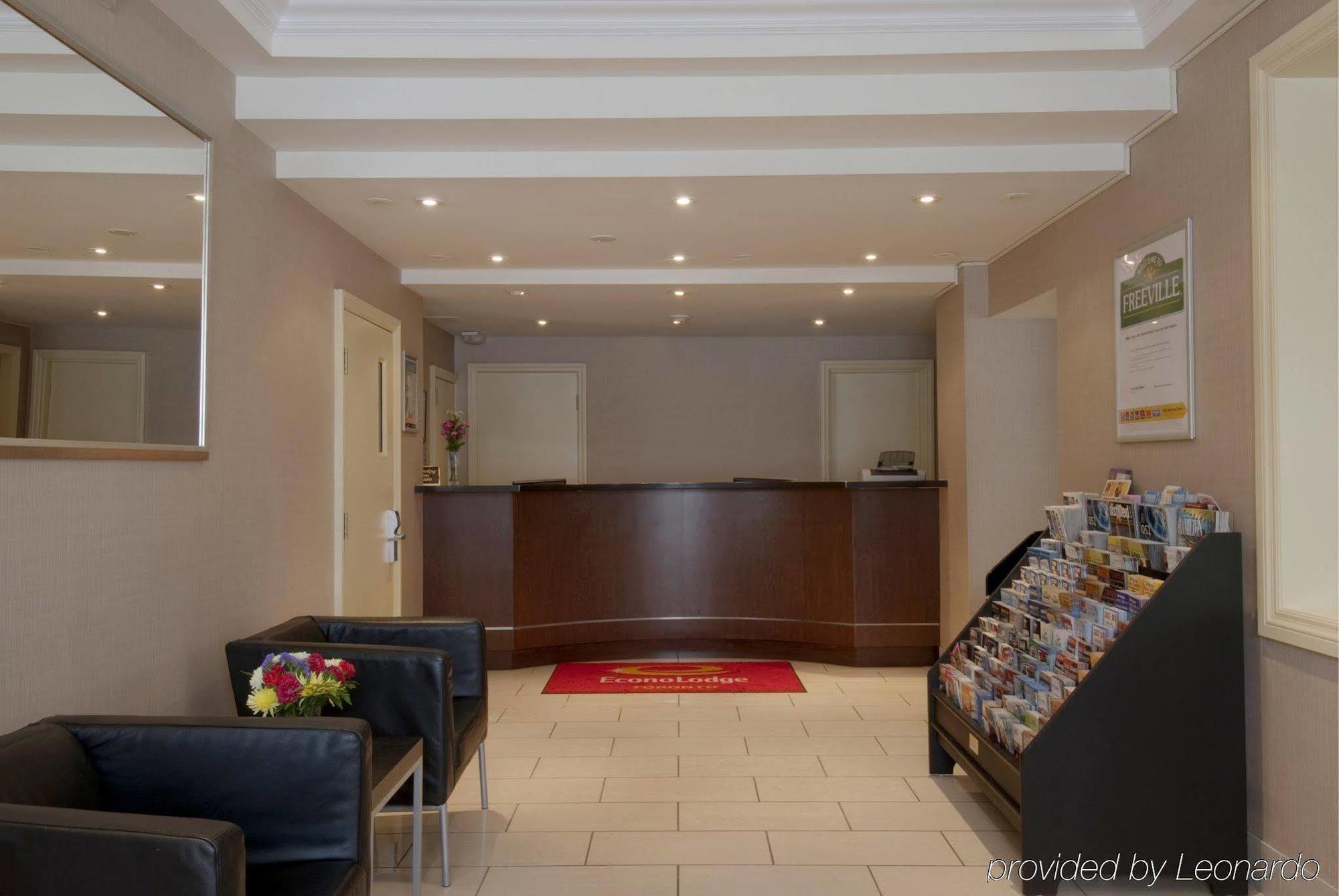 Econo Lodge Inn & Suites Downtown Toronto Eksteriør bilde